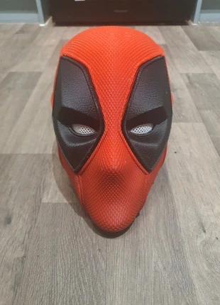 Deadpool mask, brand: Bambu Studio, condition: Very good, £45.00, £47.95 includes Buyer Protection
