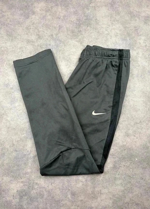 Jogging Nike | Taille S | Couleur Gris, marke: Nike, zustand: Sehr gut, größe: S, 12,50 €, 13,83 € beinhaltet Vinted-Käuferschutz Pro