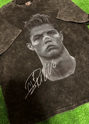 🔥 Camiseta vintage Cristiano Ronaldo efecto lavado oversize talla S, marque: Stüssy, état: Neuf sans étiquette, taille: S, 20,00 €, 21,70 € Protection acheteurs incluse