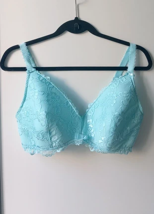 Beau Soutien-gorge triangle en dentelle bonnets doublés de mousse sans armatures Aqua🩵, brand: Confidence Lingerie, condition: New with tags, size: 85D, €8.00, €9.10 includes Buyer Protection