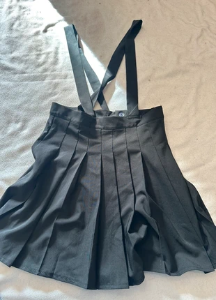 Jupe plissée noire à bretelles SHEIN – taille S (36), marca: Shein, estado: Muy bueno, tamaño: S / 36 / 8, 2,20 €, 3,01 € Protección al comprador incluida