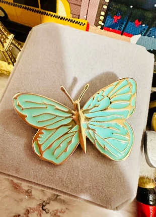 Broche papillon en émail – Modèle vintage Bromley, rare & élégant, brand: bromley, condition: Very good, €22.50, €24.33 includes Buyer Protection Pro