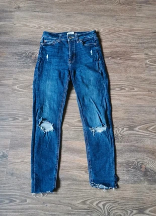 Jean troué Denim Co bleu marine, marke: Denim Co, zustand: Sehr gut, größe: XS / 34 / 6, 4,00 €, 4,90 € inklusive Vinted-Käuferschutz