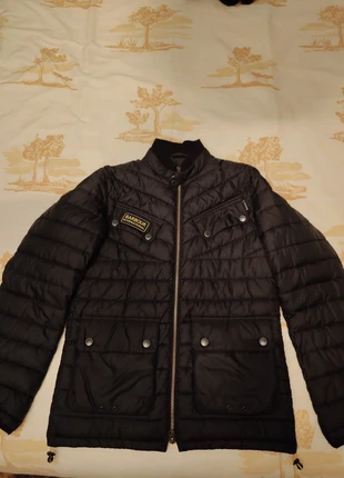 Cazadora Barbour, marque: Barbour, état: Très bon état, taille: M, 300,00 €, 315,70 € Protection acheteurs incluse
