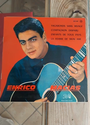 Vinyle Enrico Macias Années 60, condition: Very good, €5.00, €5.95 includes Buyer Protection
