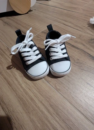 Basket bébé 3-6 Mois, zustand: Sehr gut, größe: 15 und kleiner, 2,00 €, 2,80 € inklusive Vinted-Käuferschutz