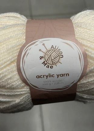 Boule de laine pour tricoter, brand: LAINE, condizioni: Nuovo senza cartellino, €3.00, €3.85 include la Protezione acquisti