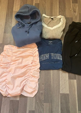 Lots de vêtement femme shein taille XS, marke: Shein, zustand: Sehr gut, größe: XS / 34 / 6, 4,50 €, 5,43 € inklusive Vinted-Käuferschutz