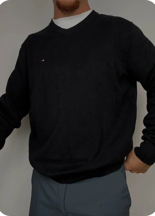 Pull col V Tommy Hilfiger taille M, brand: Tommy Hilfiger, condizioni: Ottime, taglia: M, €23.00, €24.85 include la Protezione acquisti