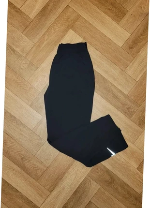 Bas Nike running noir femme - Taille S, brand: Nike, condition: Very good, size: S / 36 / 8, €42.50, €45.33 includes Buyer Protection
