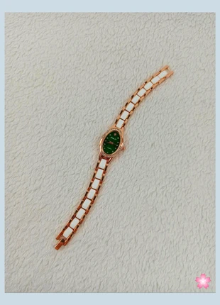 Montre femme vintage rétro y2k / taille unique / fonctionnelle, marque: Vintage Dressing, état: Très bon état, taille: Taille unique, 14,99 €, 16,44 € Protection acheteurs incluse