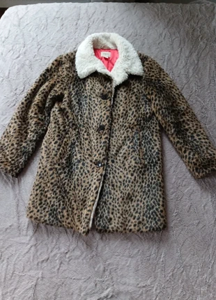 Manteau en fausse fourrure imprimé léopard, brand: Bellerose, condition: Very good, size: 12 years / 152 cm, €25.00, €26.95 includes Buyer Protection
