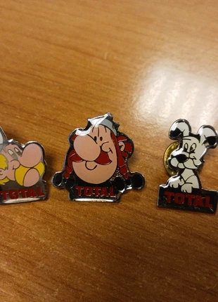 Asterix obelix idefix, marca: Asterix, estado: Muito bom, €6.00, €7.00 inclui Proteção do Comprador