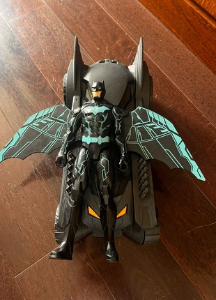 Carro Batman e Batman, marca: Batman, estado: Muito bom, tamanho: 4 anos / 104 cm, €25.00, €26.95 inclui Proteção do Comprador