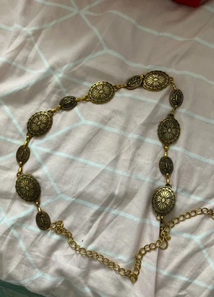 Ceinture doré, marque: Shein, état: Neuf sans étiquette, taille: Ajustable, 1,00 €, 1,75 € Protection acheteurs incluse