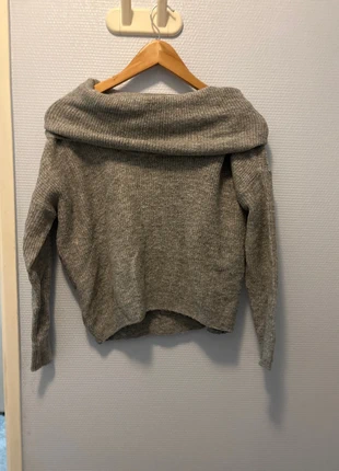 pull épaules nues femme, brand: Femme, condition: Very good, size: XS / 34 / 6, €5.00, €5.95 includes Buyer Protection