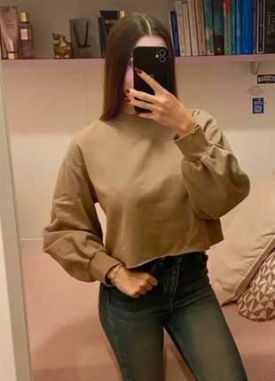 Felpa crop marrone H&M, marca: H&M, estado: Muy bueno, tamaño: M / 38 / 10, 5,00 €, 5,95 € Protección al comprador incluida