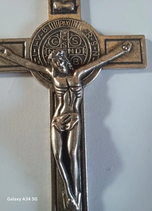 Croix sculptée en métal, brand: sans marque, condizioni: Ottime, €10.00, €11.20 include la Protezione acquisti