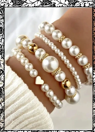 4 bracelets élastiques perles blanches et dorées cœur, merk: Articles, staat: Nieuw zonder prijskaartje, € 8,99, € 10,14 inclusief Kopersbescherming