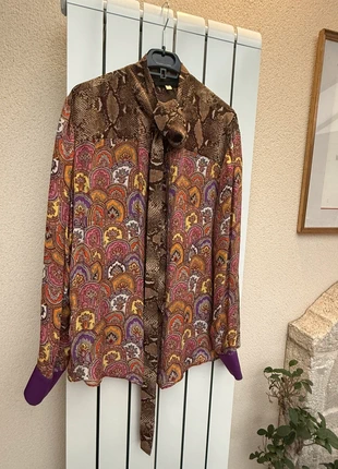 Chemisier blouse imprimé soie Lou Barok taille 42, brand: Lou Barok, condizioni: Ottime, taglia: XL / IT 46 / EU 42, €199.00, €209.65 include la Protezione acquisti