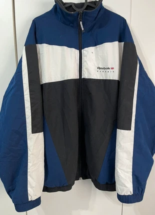 90s Reebok Vintage Nylon Tracksuit, marca: Reebok, estado: Muy bueno, tamaño: XL, 30,00 €, 32,20 € Protección al comprador incluida
