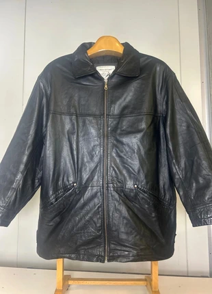 Chaqueta negra Vintage de Cuero Real | Estilo Retro Oversize 80s Talla, brand: Real Leather, condizioni: Ottime, taglia: L, €35.00, €37.45 include la Protezione acquisti