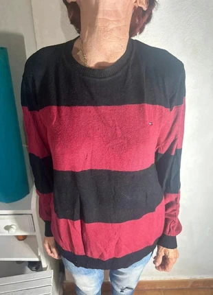 Pull d’hiver Tommy Hilfiger Rouge Noir- Logo- taille M- femme, marque: Tommy Hilfiger, état: Très bon état, taille: M / 38 / 10, 12,90 €, 14,25 € Protection acheteurs incluse