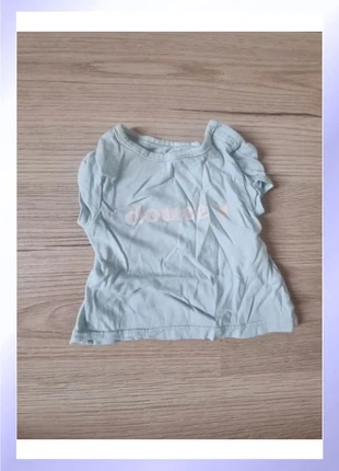 T shirt kiabi, brand: Kiabi, condizioni: Buone, taglia: Fino a 1 mese / 50 cm, €1.00, €1.75 include la Protezione acquisti