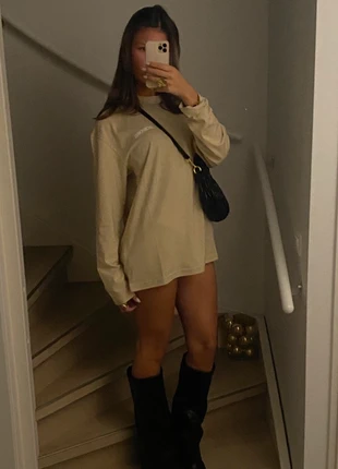 Jacquemus longsleeve, merk: Jacquemus, staat: Nieuw zonder prijskaartje, maat: M / 38 / 10, € 90,00, € 95,20 inclusief Kopersbescherming