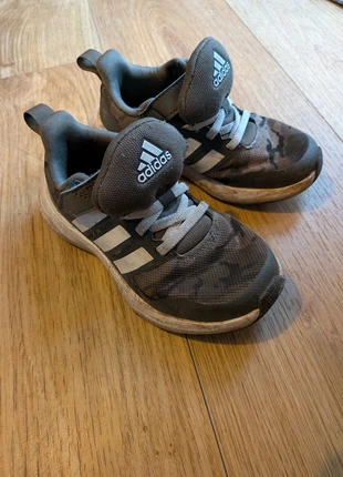 Boys Adidas trainers, brand: adidas, condition: Good, size: 10 child | EU 28, £6.00, £6.78 includes Buyer Protection