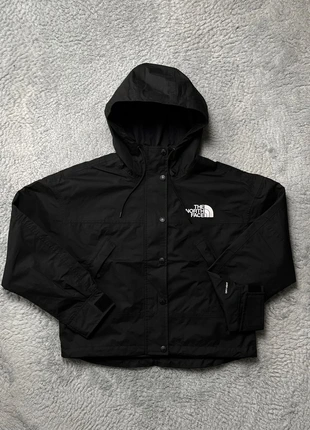 The North Face “Reign On” DryVent Hardshell Bomber Jacket – Women’s M – Full Black (2024-2025), marke: The North Face, zustand: Sehr gut, größe: M / 38 / 10, 95,00 €, 100,45 € beinhaltet Vinted-Käuferschutz Pro