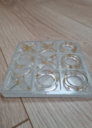 Jeu “Morpion” en résine époxy transparent et doré – fait main, marca: Fait Main, estado: Nuevo sin etiquetas, 7,00 €, 8,05 € Protección al comprador incluida