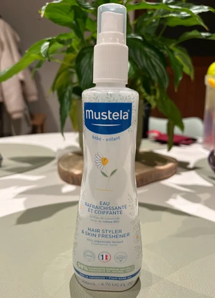 Eau rafraîchissante et coiffante Mustela, condizioni: Ottime, €4.00, €4.90 include la Protezione acquisti