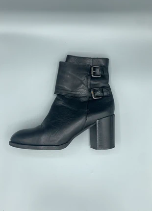Bottes en cuir noir & Other Stories, taille 37, brand: & Other Stories, condition: Very good, size: 37, €55.00, €58.45 includes Buyer Protection