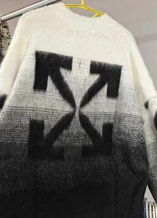 Maglione off-White Mohair, marque: Off-White, état: Neuf sans étiquette, taille: XL / 42 / 14, 90,00 €, 95,20 € Protection acheteurs incluse