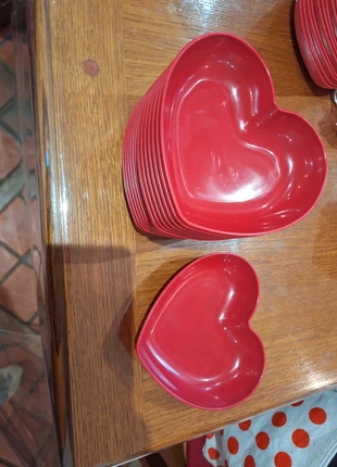 Petites assiettes récipient apéritif, marque: sansmarque, état: Très bon état, 10,00 €, 11,20 € Protection acheteurs incluse