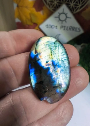 Cabochon labradorite, brand: labradorite, condition: Satisfactory, €3.00, €3.85 includes Buyer Protection Pro