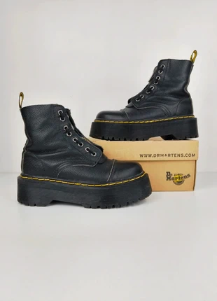 Dr Martens Platform en Cuir - Taille 39 - Confort et Robustesse iconique - Prix en boutique : 230€, marke: Dr. Martens, zustand: Sehr gut, größe: 39, 89,00 €, 94,15 € beinhaltet Vinted-Käuferschutz Pro