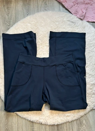 Lululemon navy blue straight-leg joggers, marca: Lululemon, estado: Muito bom, tamanho: L / 40 / 12, €27.50, €29.58 inclui Proteção do Comprador Pro