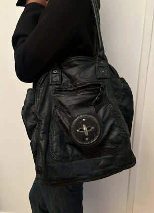 Sac à main Diesel Noir brillant vintage, marque: Diesel, état: Très bon état, 85,00 €, 89,95 € Protection acheteurs incluse