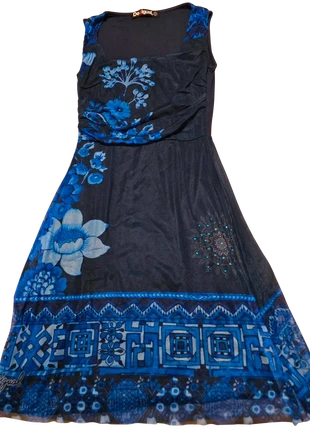 Robe Desigual, brand: Desigual, condizioni: Ottime, taglia: S / IT 40 / EU 36, €9.00, €10.15 include la Protezione acquisti