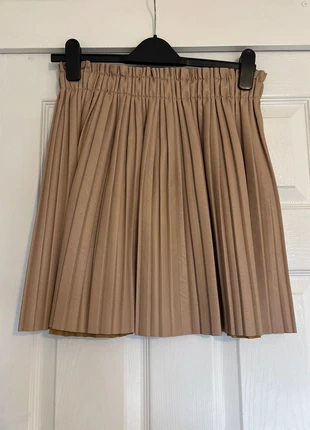 Nude pleated pleather skirt, brand: Little Mistress, condition: Very good, size: M / UK 12-14, £4.00, £4.90 includes Buyer Protection