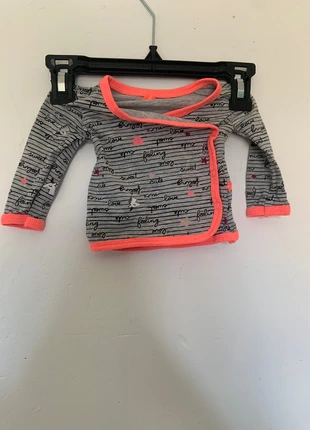 Pull bébé fille, brand: New Born, condition: Very good, size: Up to 1 month / 50 cm, €1.00, €1.75 includes Buyer Protection