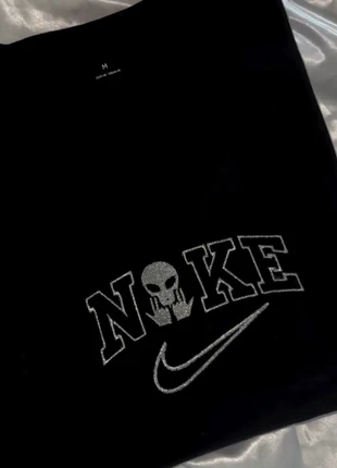 Pulls personnalisés style “NIKE” avec signe JUL, marca: Zara, estado: Nuevo con etiquetas, tamaño: Talla única, 30,00 €, 32,20 € Protección al comprador incluida