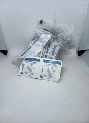 Lot de 98 prep's alcool - Romed Holland, marque: romed, état: Neuf avec étiquette, 1,00 €, 1,75 € Protection acheteurs (Pro) incluse