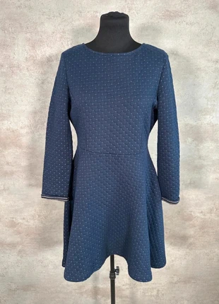 Robe karl marc john bleue marine a taille M, marque: Karl Marc John, état: Très bon état, taille: M / 38 / 10, 11,00 €, 12,25 € Protection acheteurs (Pro) incluse