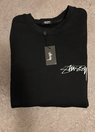 Sweat Stüssy noir logo avant & dos “Modern Age” taille M, brand: Stüssy, condizioni: Ottime, taglia: M, €40.00, €42.70 include la Protezione acquisti
