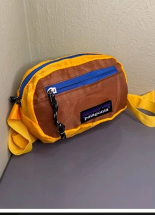 Sacoche Jaune Patagonia Neuve format 20x14 cm, brand: Patagonia, condition: Very good, €15.00, €16.45 includes Buyer Protection