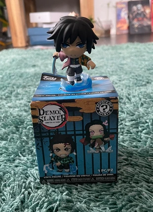 Demon slayer funko mystery mini’s giyu tomioka, marque: Funko, état: Très bon état, taille: Taille unique, 6,00 €, 7,00 € Protection acheteurs incluse