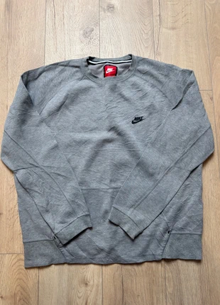 Sweat-shirt Gris Oversize Nike Femme Taille XL, marque: Nike, état: Très bon état, taille: XL / 42 / 14, 11,50 €, 12,78 € Protection acheteurs incluse